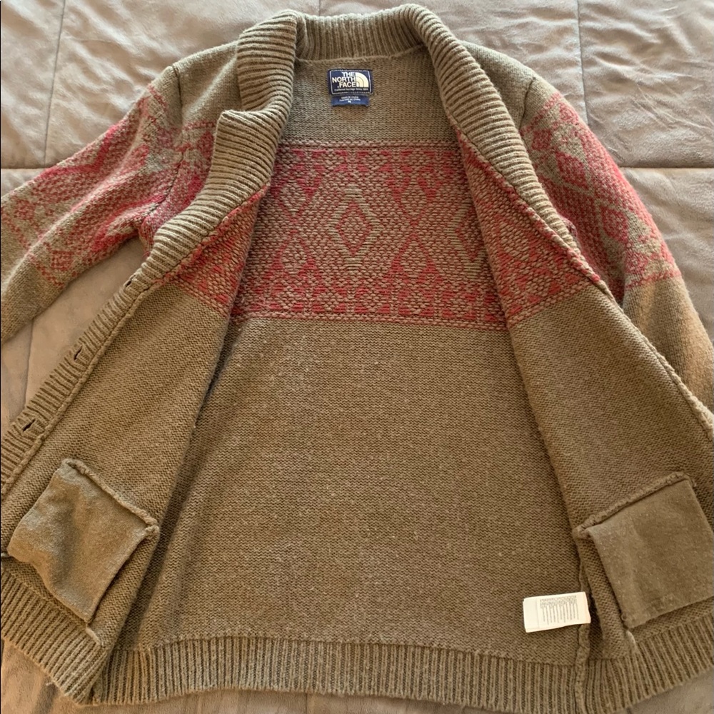 The North Face Cardigan / Sweater - Picture 4 of 10